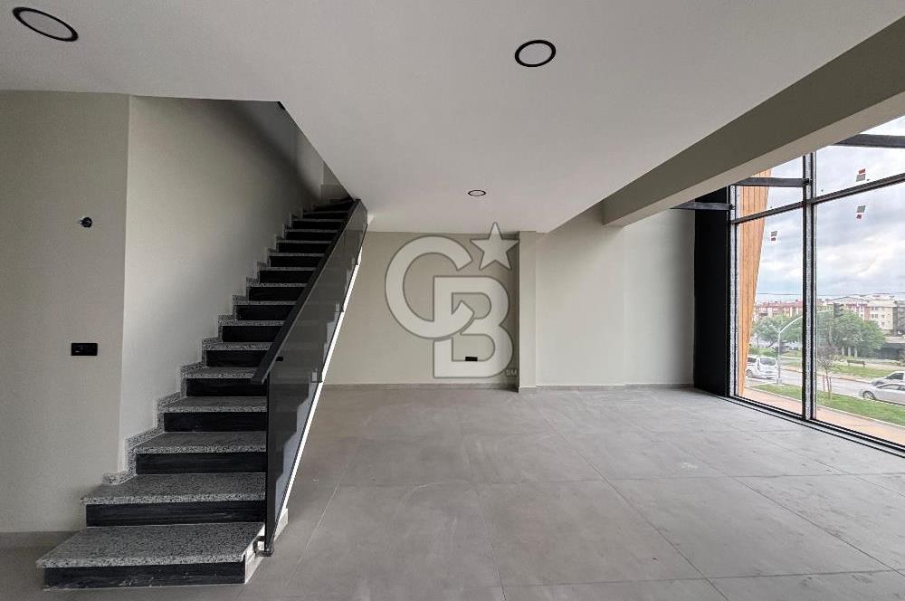 CB KİNG'DEN YENİ İZMİR YOLU ÜZERİ'NDE KİRALIK PRESTİJLİ SHOWROOM