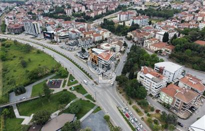 CB KİNG'DEN YENİ İZMİR YOLU ÜZERİ'NDE KİRALIK PRESTİJLİ SHOWROOM