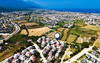Kuşadası Güzelçamlı da satılık 7+1 triplex bahçeli yazlık