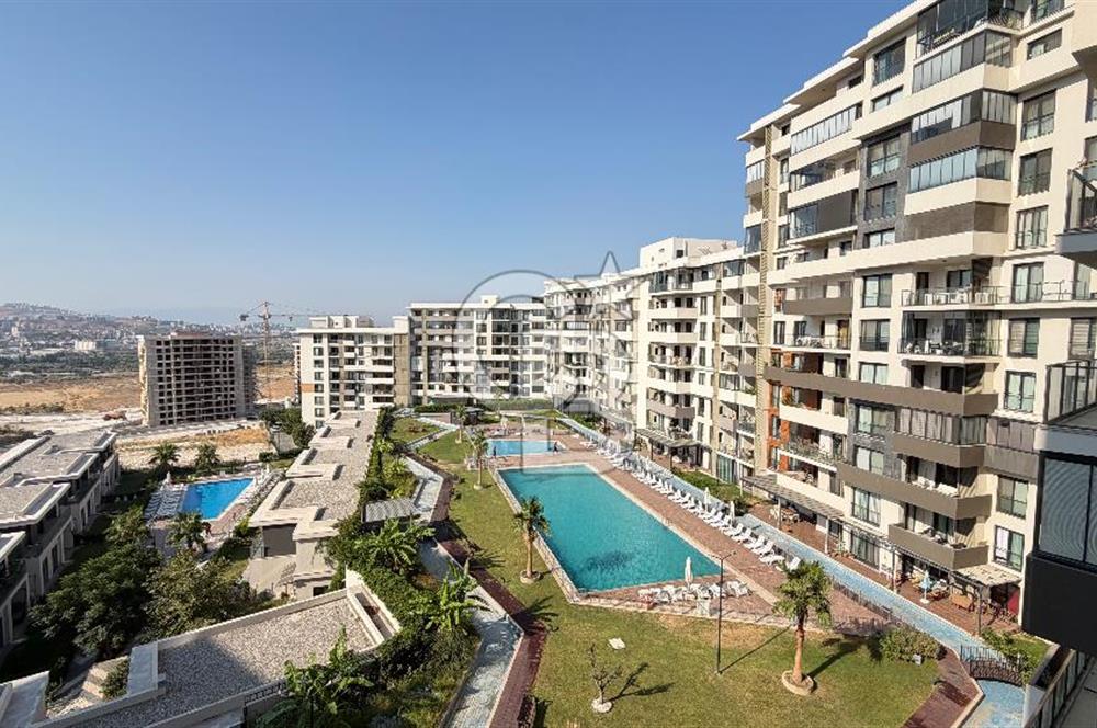Kuzeyşehir Sitesin'de Havuz Cepheli 3+1 Kiralık Daire