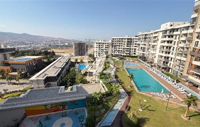 Kuzeyşehir Sitesin'de Havuz Cepheli 3+1 Kiralık Daire
