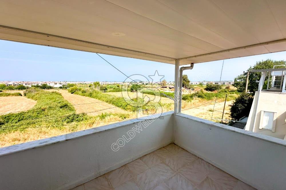 Kuşadası Güzelçamlı da satılık 7+1 triplex bahçeli yazlık