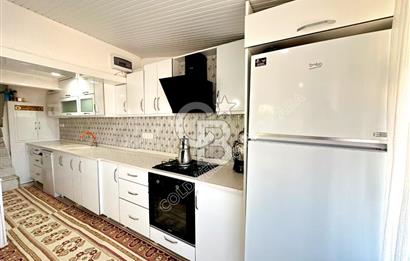 Kuşadası Güzelçamlı da satılık 7+1 triplex bahçeli yazlık