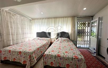 Kuşadası Güzelçamlı da satılık 7+1 triplex bahçeli yazlık