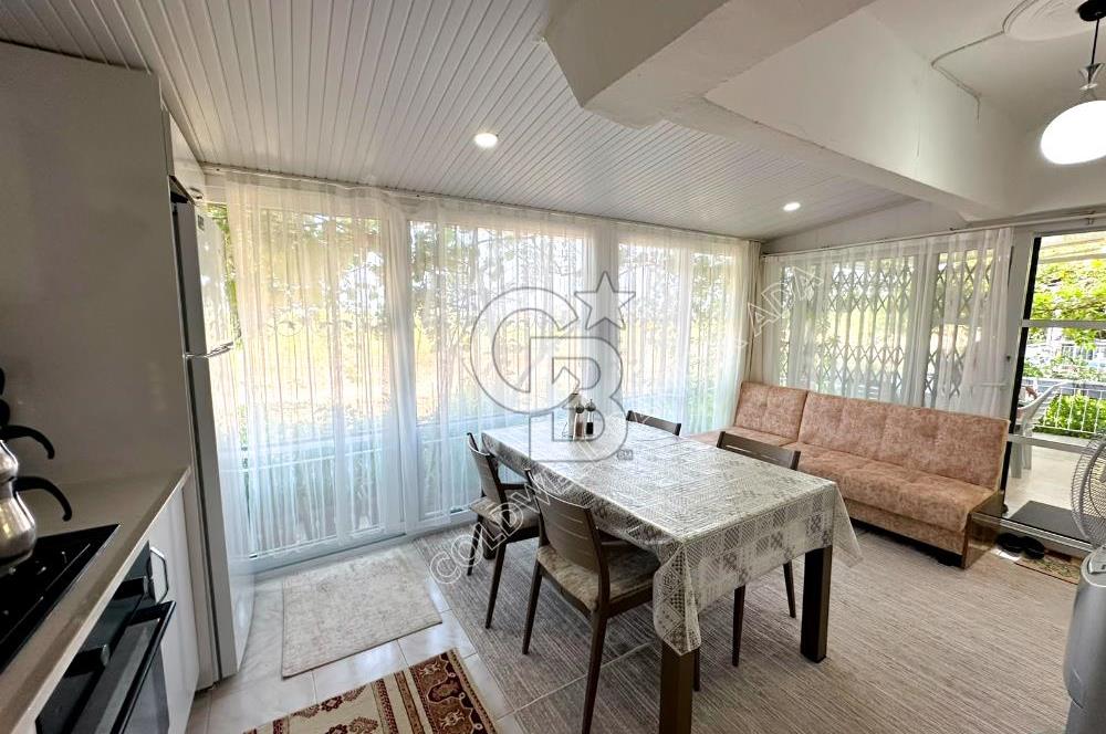 Kuşadası Güzelçamlı da satılık 7+1 triplex bahçeli yazlık