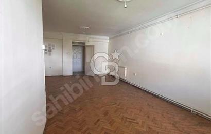 Bostanlı'da Satılık 3+1 daire
