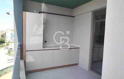 COLDWELL BANKER'DAN KARAMAN CAD. YAKINI LÜKS FERAH SATILIK 3+1 DAİRE