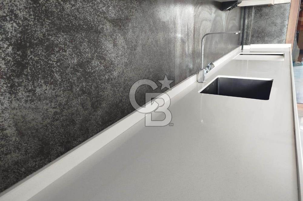 COLDWELL BANKER'DAN KARAMAN CAD. YAKINI LÜKS FERAH SATILIK 3+1 DAİRE