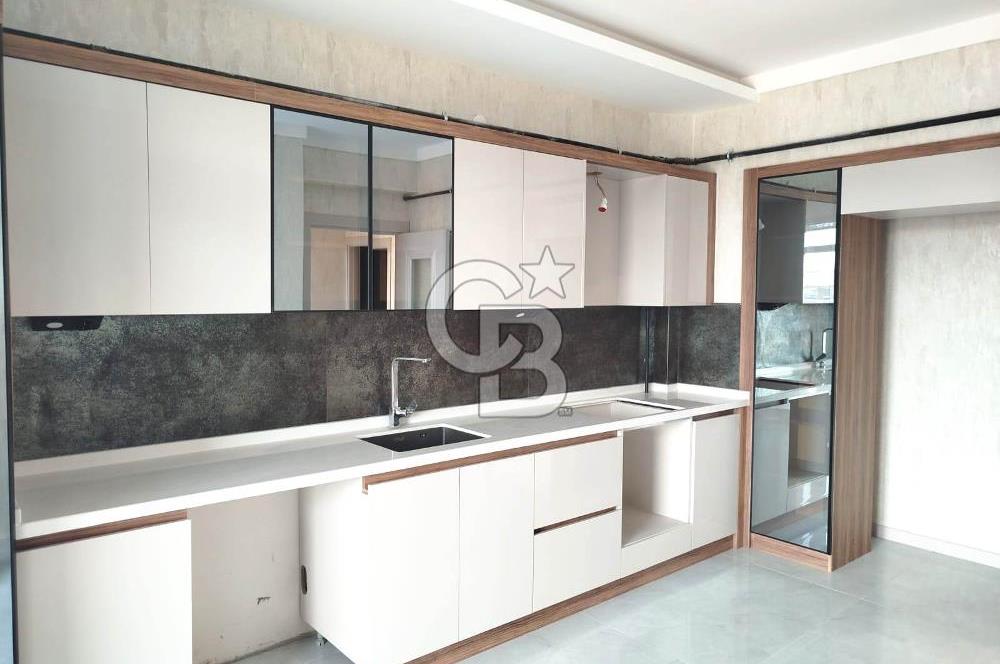 COLDWELL BANKER'DAN KARAMAN CAD. YAKINI LÜKS FERAH SATILIK 3+1 DAİRE