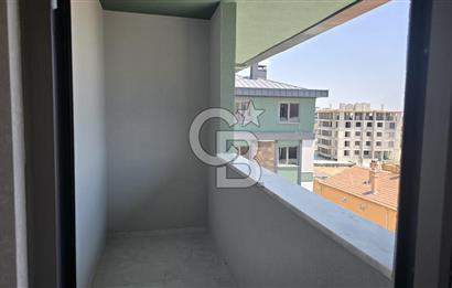 COLDWELL BANKER'DAN KARAMAN CAD. YAKINI LÜKS FERAH SATILIK 3+1 DAİRE