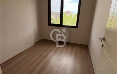 Samandıra Konakları Ara Kat Otoparklı Güvenlikli 3+1 Daire