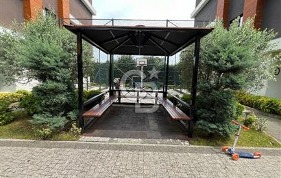 Samandıra Konakları Ara Kat Otoparklı Güvenlikli 3+1 Daire
