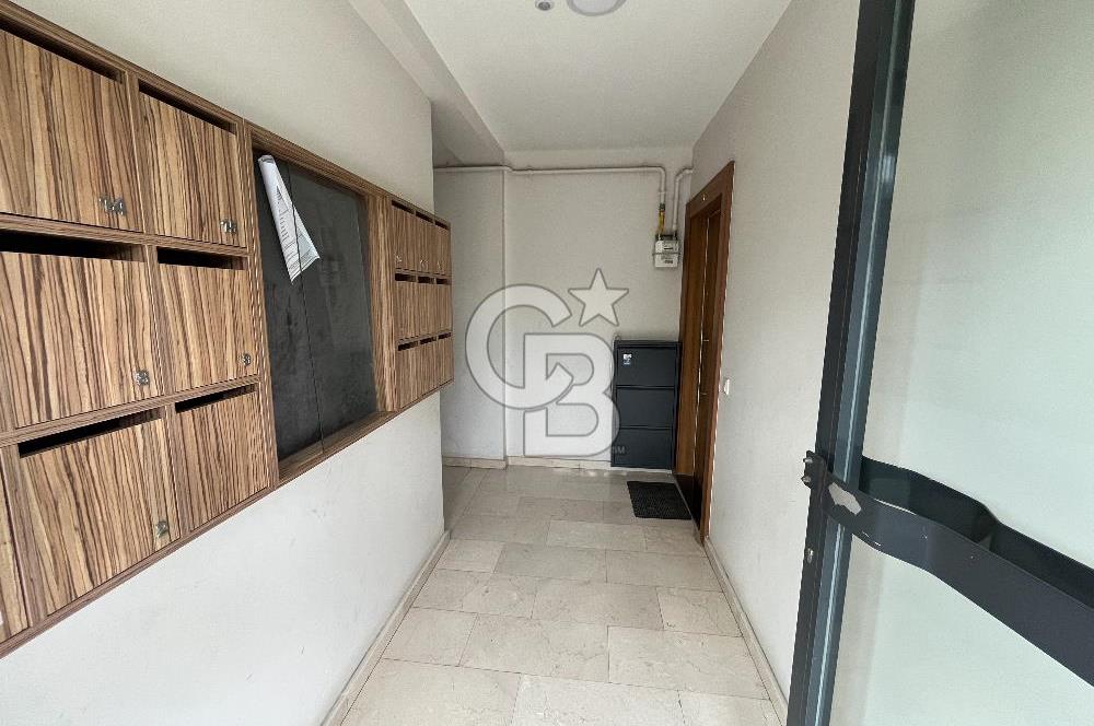 Samandıra Konakları Ara Kat Otoparklı Güvenlikli 3+1 Daire