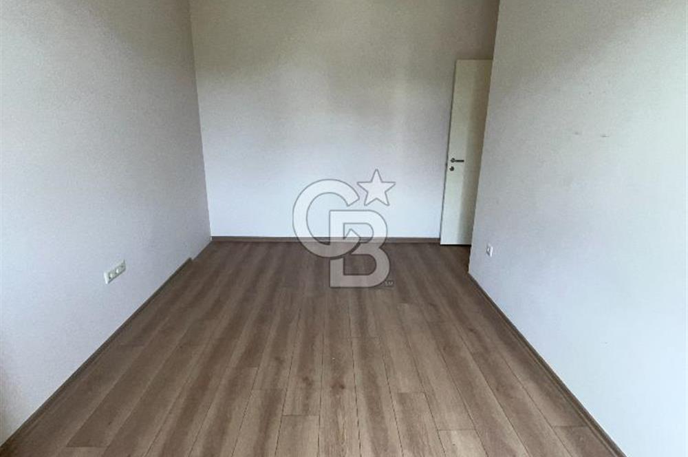 Samandıra Konakları Ara Kat Otoparklı Güvenlikli 3+1 Daire