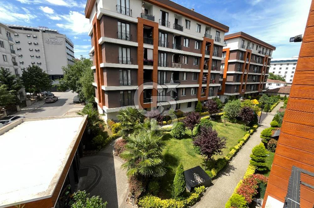 Samandıra Konakları Ara Kat Otoparklı Güvenlikli 3+1 Daire
