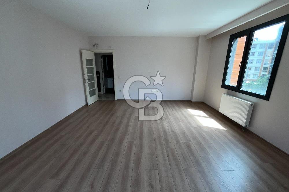 Samandıra Konakları Ara Kat Otoparklı Güvenlikli 3+1 Daire