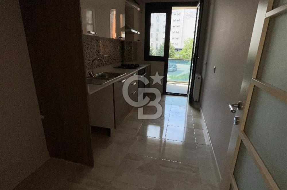 Samandıra Konakları Ara Kat Otoparklı Güvenlikli 3+1 Daire