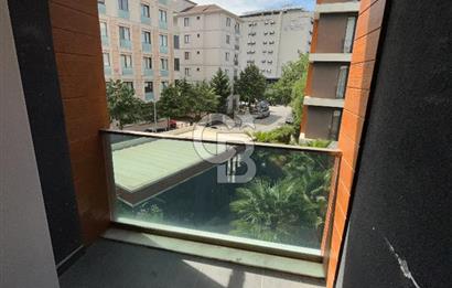 Samandıra Konakları Ara Kat Otoparklı Güvenlikli 3+1 Daire