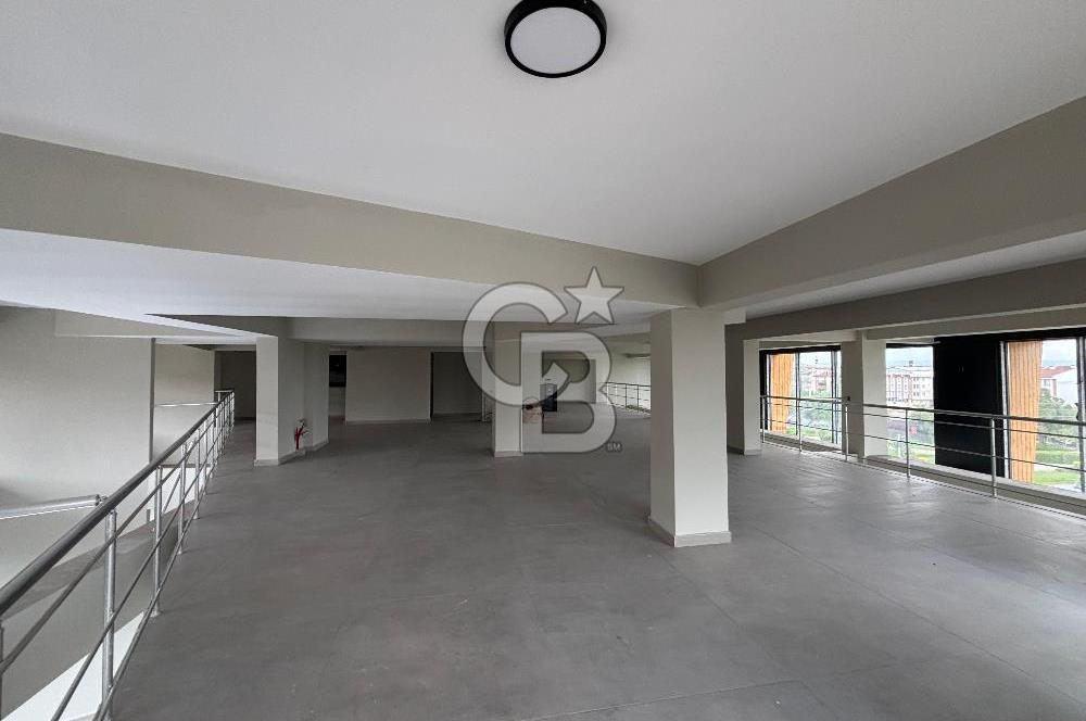 CB KİNG'DEN YENİ İZMİR YOLU ÜZERİ'NDE SATILIK PRESTİJLİ SHOWROOM