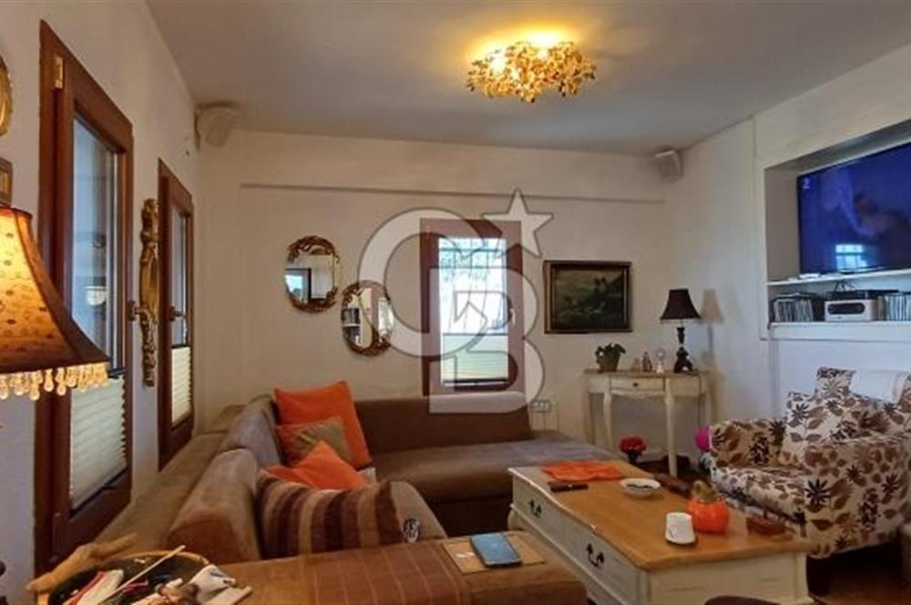 Bodrum Torba Satılık 4 + 1 Müştemilatlı Tripleks