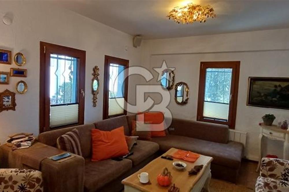 Bodrum Torba Satılık 4 + 1 Müştemilatlı Tripleks