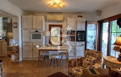 Bodrum Torba Satılık 4 + 1 Müştemilatlı Tripleks