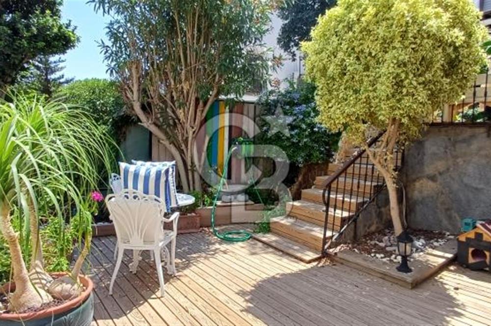 Bodrum Torba Satılık 4 + 1 Müştemilatlı Tripleks