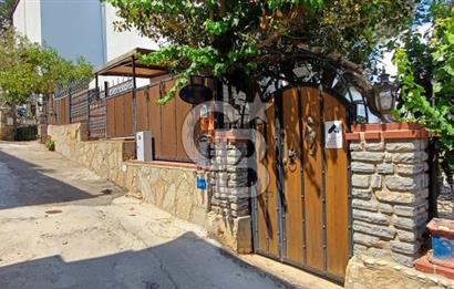 Bodrum Torba Satılık 4 + 1 Müştemilatlı Tripleks