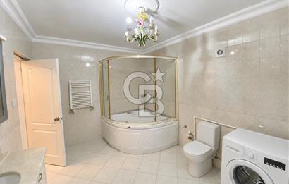 Anadolu Hisarı Hisar Evlerinde 4+1 Kiralık Villa