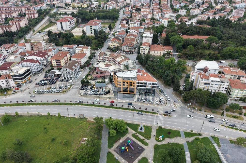 CB KİNG'DEN YENİ İZMİR YOLU ÜZERİ'NDE SATILIK PRESTİJLİ SHOWROOM
