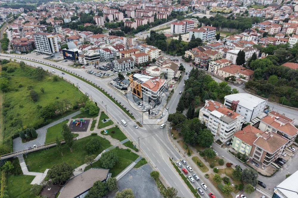 CB KİNG'DEN YENİ İZMİR YOLU ÜZERİ'NDE SATILIK PRESTİJLİ SHOWROOM