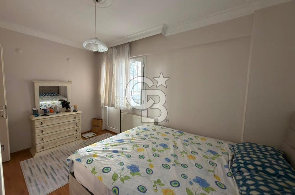 BORNOVA ERZENE’DE EVKA 3 METROYA YÜRÜME MESAFESİNDE SATILIK 3+1  DAİRE