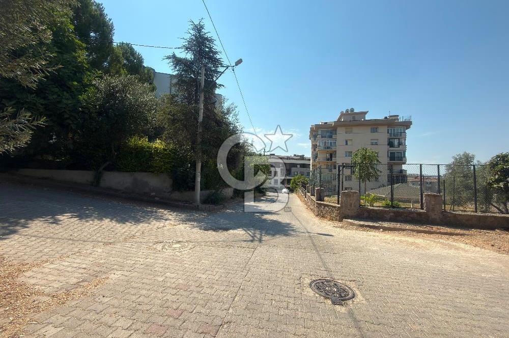 BORNOVA ERZENE’DE EVKA 3 METROYA YÜRÜME MESAFESİNDE SATILIK 3+1  DAİRE