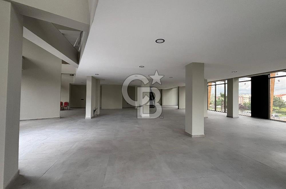 CB KİNG'DEN YENİ İZMİR YOLU ÜZERİ'NDE SATILIK PRESTİJLİ SHOWROOM