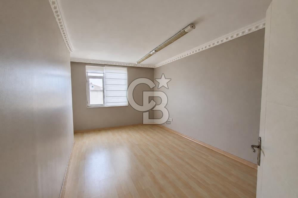 İçerenköy'de Metro Yanı Adalar Manzaralı 100 m² Kiralık Ofis