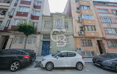 ŞİŞLİ ESKİŞEHİR MAH. BİLEZİKÇİ SOKAK’TA SATILIK 2. DERECE TARİHİ ESER BİNA