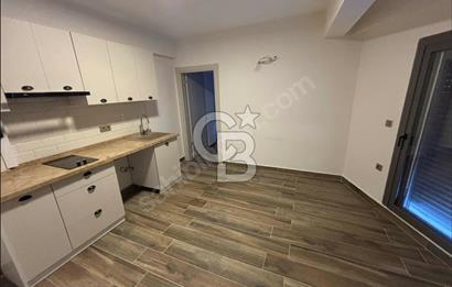 URLA GÜLBAHÇE KÖY İÇİNDE İYTE' YE YAKIN KİRALIK 1+1 FERAH DAİRE