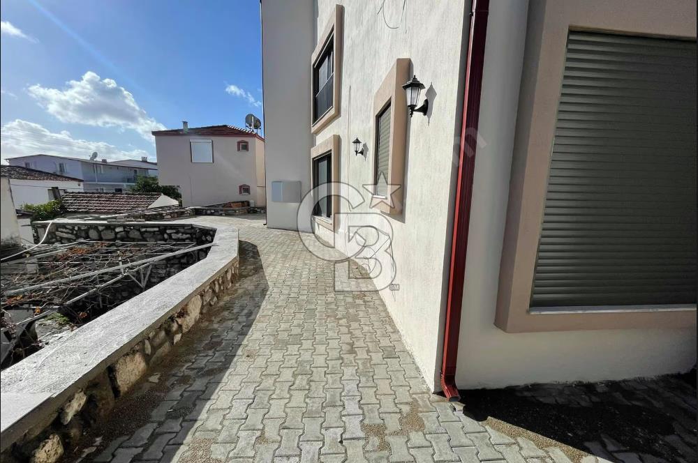 URLA GÜLBAHÇE KÖY İÇİNDE İYTE' YE YAKIN KİRALIK 1+1 FERAH DAİRE