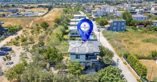 URLA ATATÜRK MAHALLESİNDE 3+1 SATILIK MÜSTAKİL VİLLA - 367207
