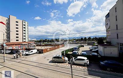 İZMİT MERKEZDE TRAMVAY YOLU ÜZERİNDE 140 MT2 KİRALIK OFİS