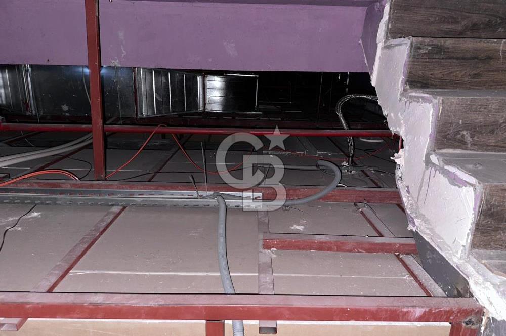 Esenyurt Nazım Hikmet Blv. Devren Kiralık Pizza Dükkanı