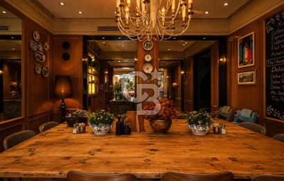 Nişantaşı'nda 634 m² Konut + Ticari Kullanımlı Satılık Bina