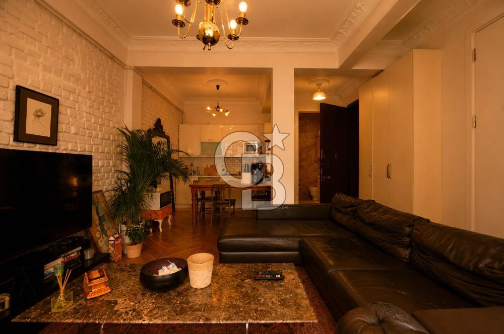 Nişantaşı'nda 634 m² Konut + Ticari Kullanımlı Satılık Bina