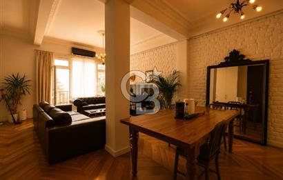 Nişantaşı'nda 634 m² Konut + Ticari Kullanımlı Satılık Bina