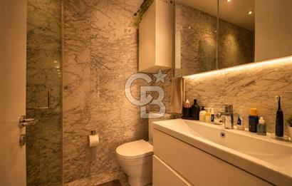 Nişantaşı'nda 634 m² Konut + Ticari Kullanımlı Satılık Bina