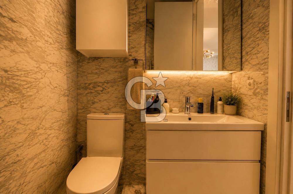 Nişantaşı'nda 634 m² Konut + Ticari Kullanımlı Satılık Bina
