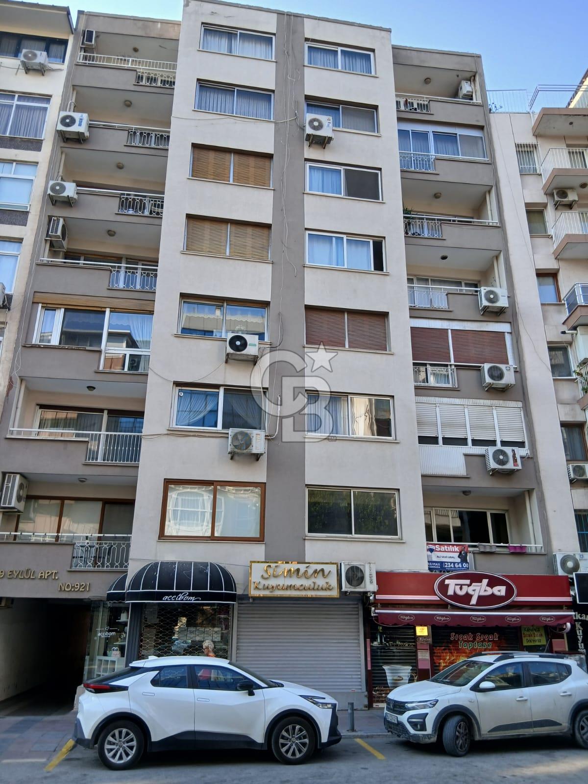 GÜZELYALININ KALBİNDE YALI TADINDA  ÖZEL OTOPARKLI FIRSAT LÜKS DAİRE