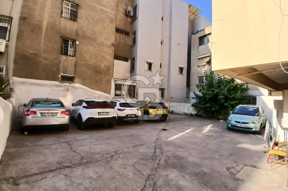 GÜZELYALININ KALBİNDE YALI TADINDA  ÖZEL OTOPARKLI FIRSAT LÜKS DAİRE