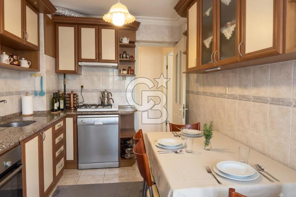 BORNOVA ERZENE’DE EVKA 3 METROYA YÜRÜME MESAFESİNDE SATILIK 3+1  DAİRE