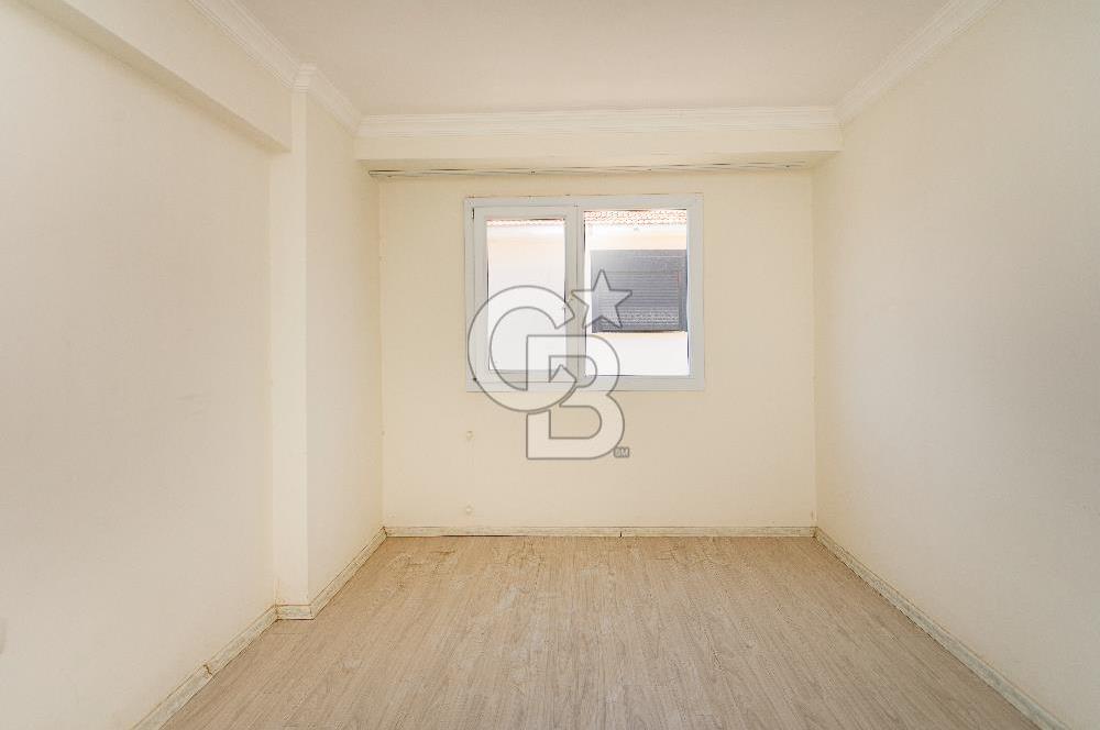 Foça Bağarası Kazım Dirik Mah. Satılık 2+1 Daire